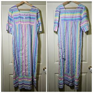 CW Classics House Dress Women's Large Pullover Half Zip Multi Colors Stripes